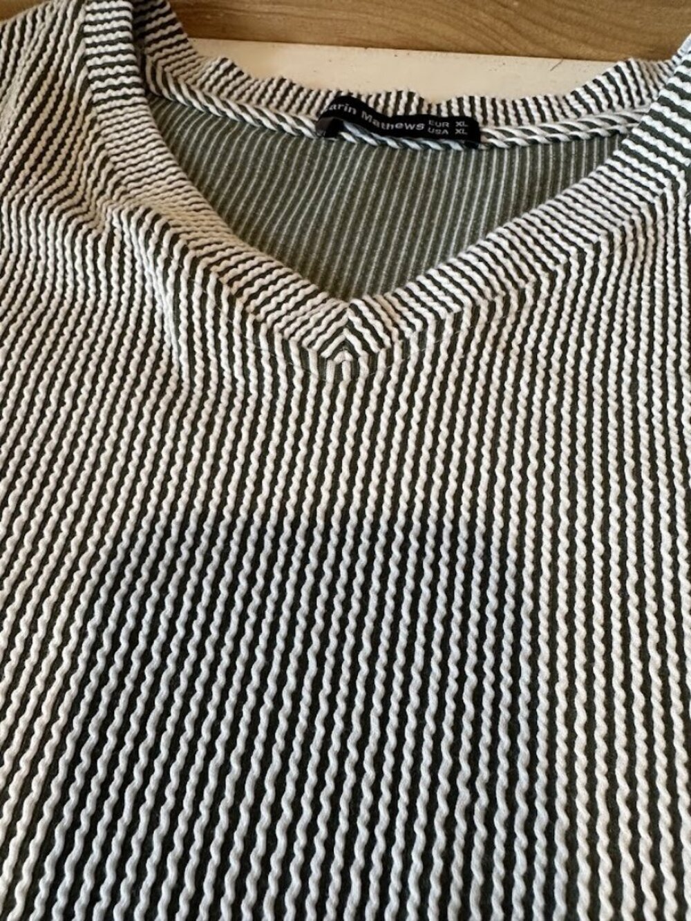 Womens XL BUNDLE - Lounge Pants, Sweater, Vneck